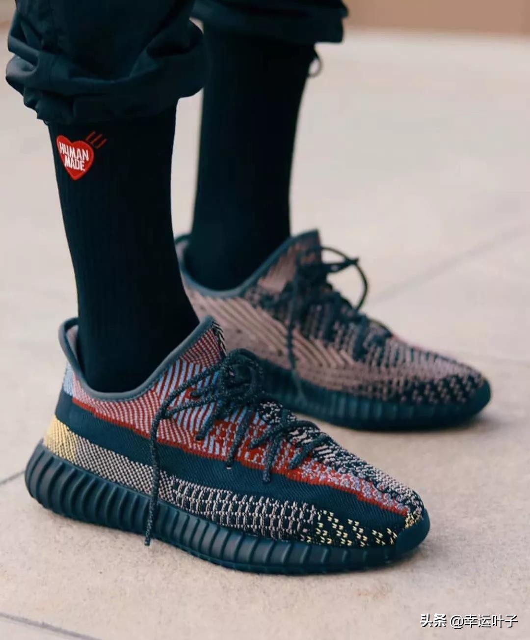 满天星3k入手，*天使黑**暴跌2k，Yeezy「最佳入手时机」来了