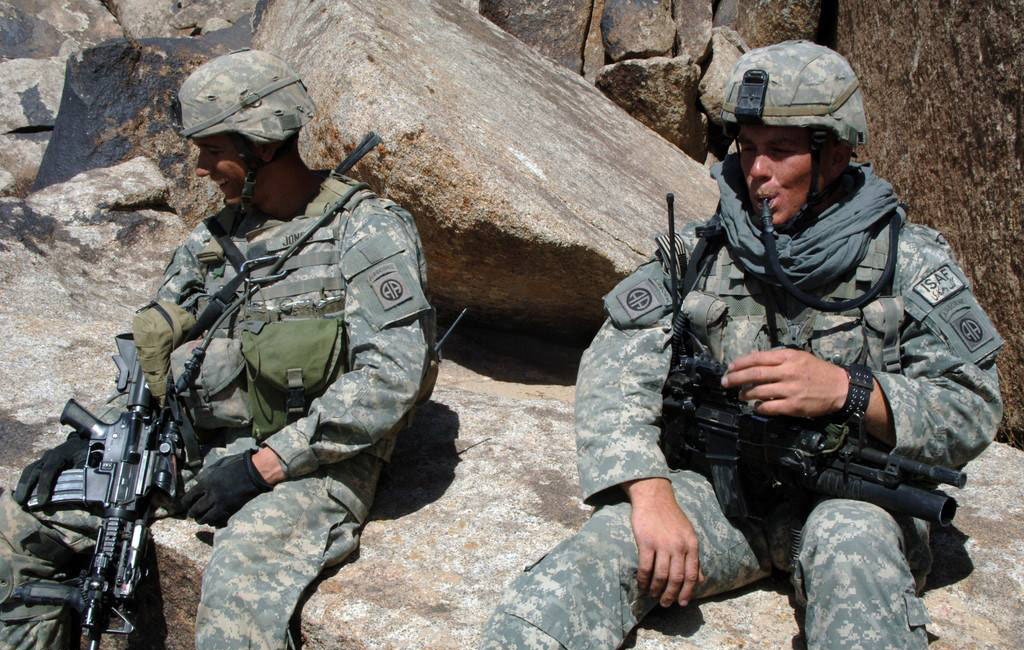 美军士兵薪资有多少？同是最低军衔，都比俄罗斯高出这个数