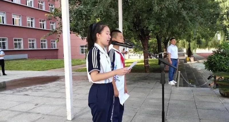 爱国主义教育升旗仪式,爱国主题教育升旗仪式