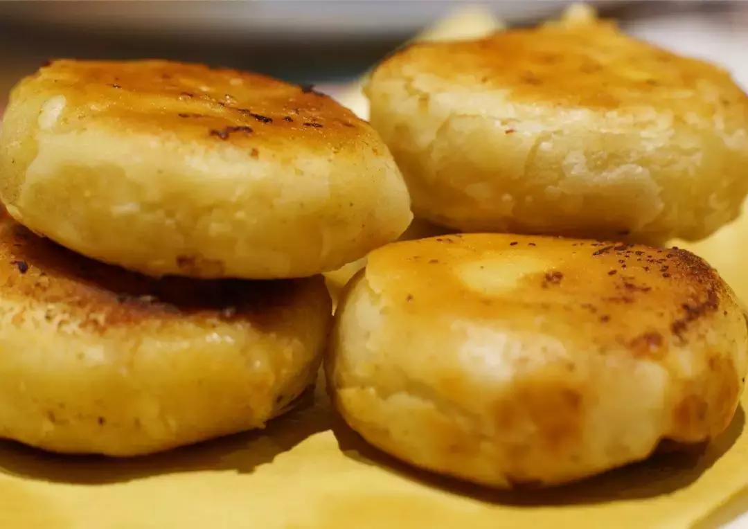 建设街居然开了一家人均40的爆款饭店！全单还可以享受7.8折