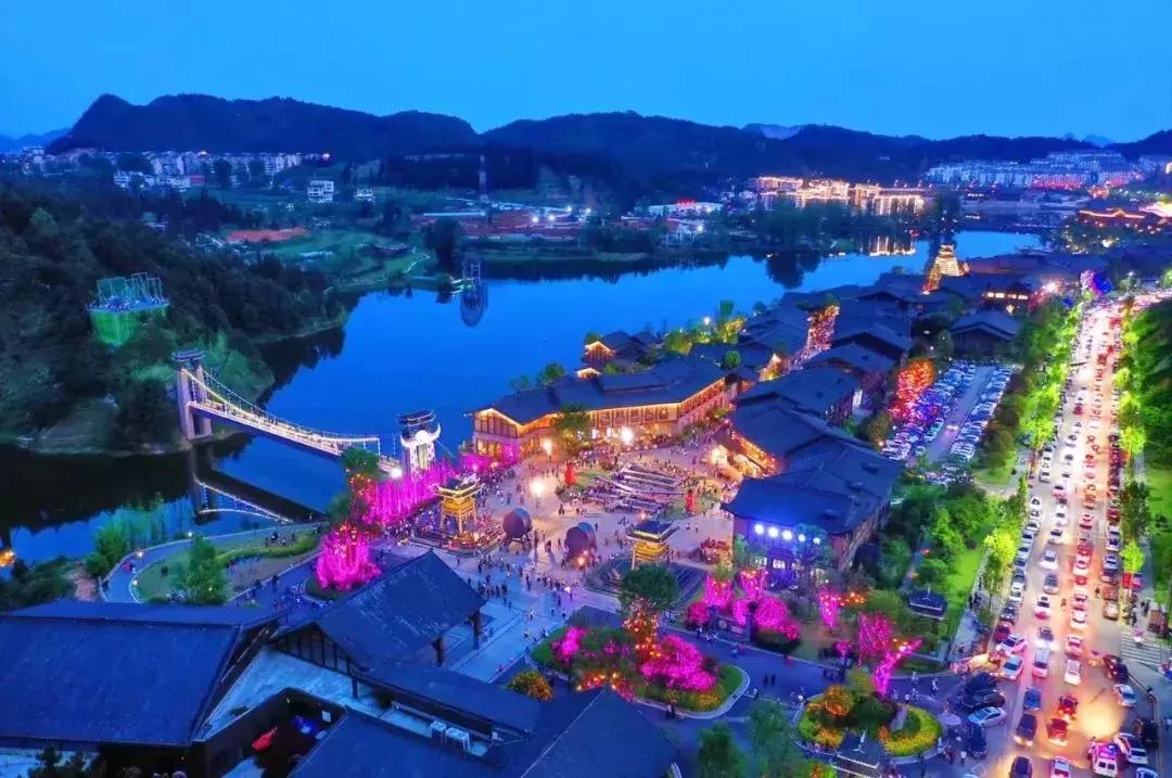 丹寨万达小镇发展建议,丹寨万达小镇工程项目