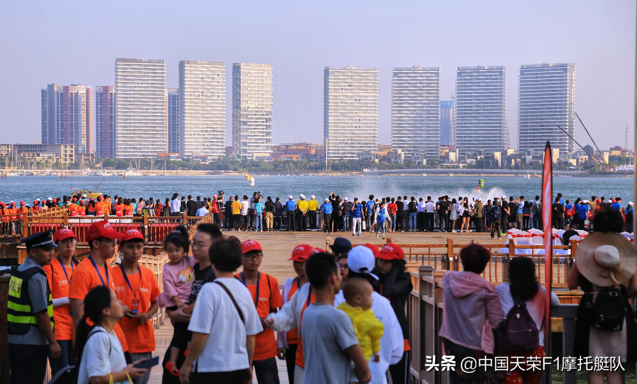 F1绿色使者——“泓燕环保亲友团”厦门在行动