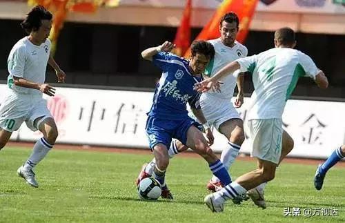 天津泰达客场挑战上海申花,泰达主场看球赛