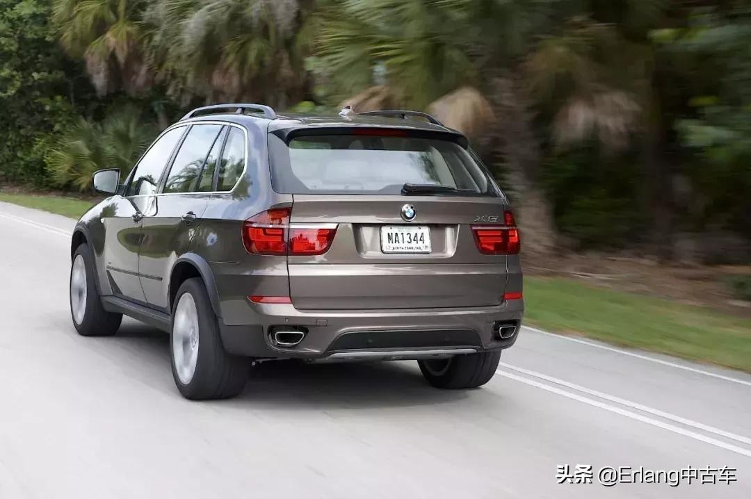 bmwe70x5,bmwx5e70
