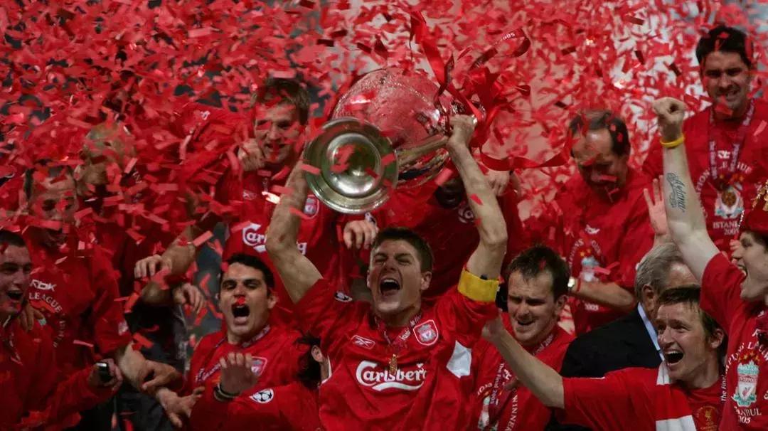 足球新赛季球衣宣传片,足球球衣广告