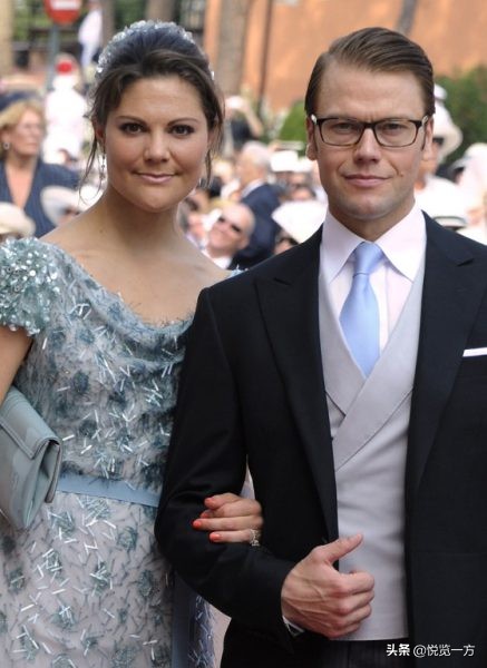 从私人健身教练到瑞典王储夫丹尼尔“凤凰男”的成功转型