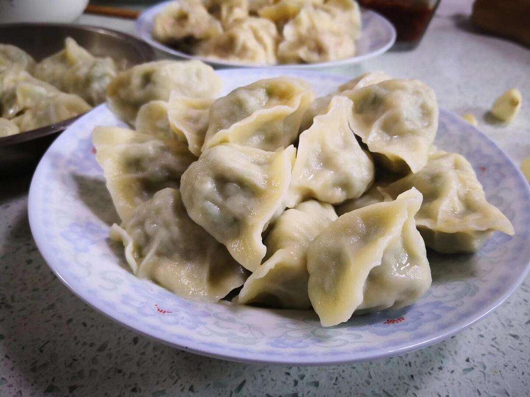 东北人最爱的酸菜肉馅饺子,东北人爱吃什么馅饺子