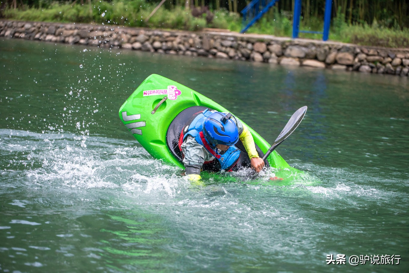安吉深溪峡谷漂流与浙北峡谷漂流,安吉漂流推荐最刺激的漂流第一名
