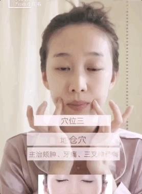马丽新剧惊现按摩棒，张馨予喝消水丸，原来女明星是靠这13种方法去水肿