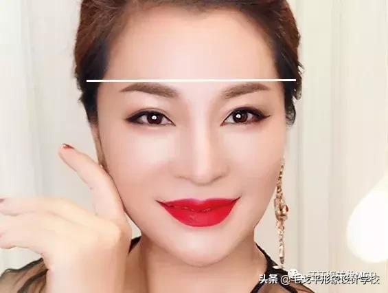 眉毛画不好那是因为你没有修对眉,画眉毛总是高低眉怎么办