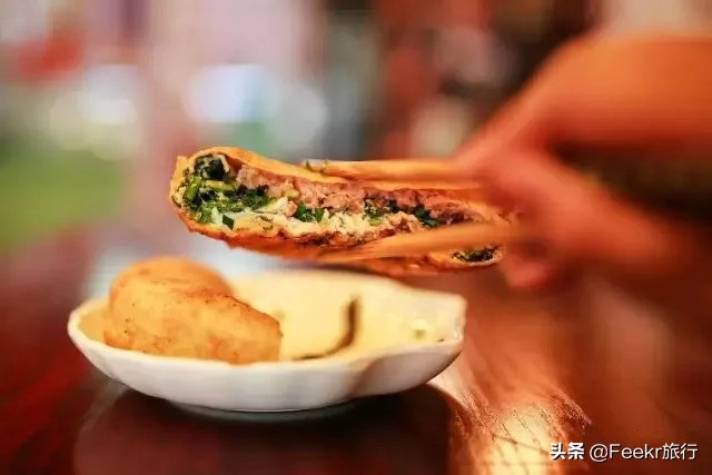 跟着邓超上了热搜的小城兰溪，庞大的小吃王国终于被掀起一角