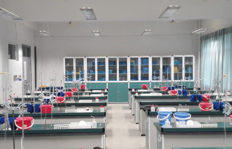 立达信教室护眼灯排名,立达信学校教室护眼灯价格