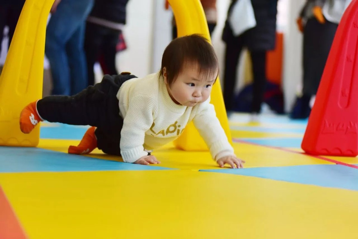 儿童衣服纯棉还是全棉,小孩子穿衣服为什么要穿全棉