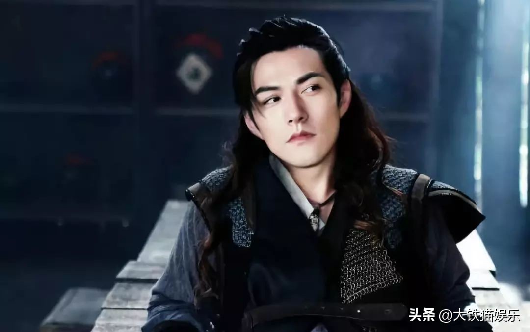 撑不起古装就别尬演了，这6位演员告诉你，什么叫为古装而生