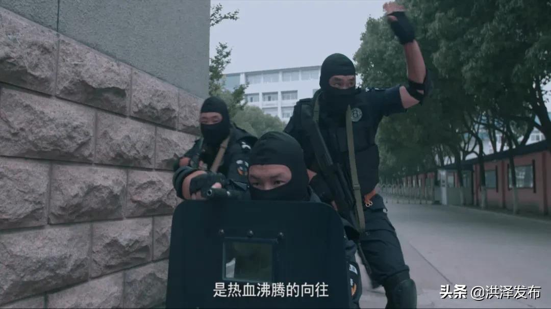 2020年武警抓捕纪实视频,90年代武警真实抓捕视频