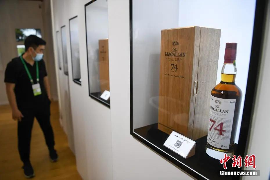 80年！威士忌最高年份上限新纪录将诞生，品牌方“秀肌肉”新选择
