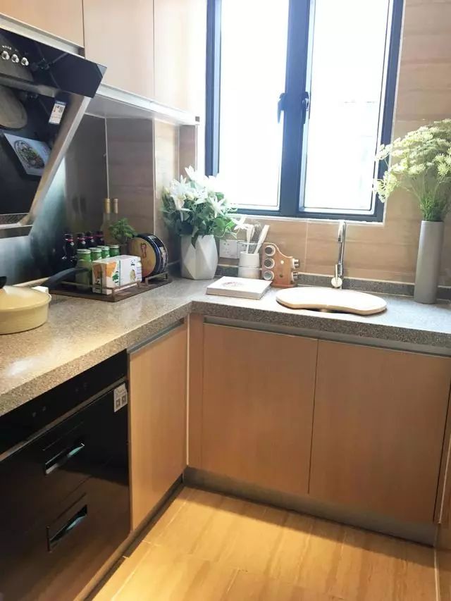 58平方复式三房一厅怎么设计,58平做复式