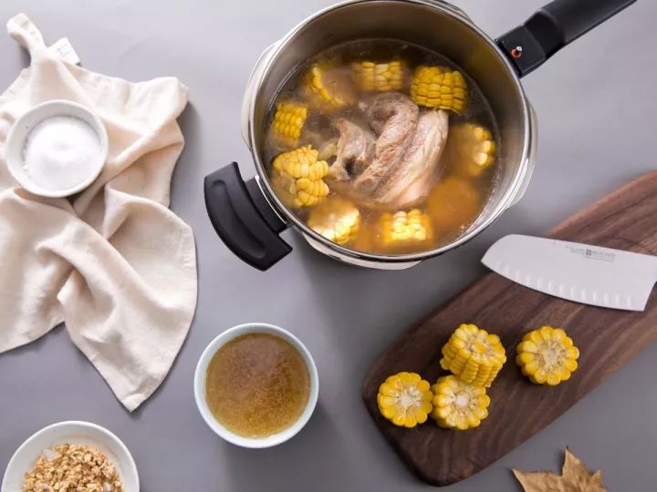 11.11超级团丨德国人做的高速快锅，10分钟两道硬菜同时上桌！