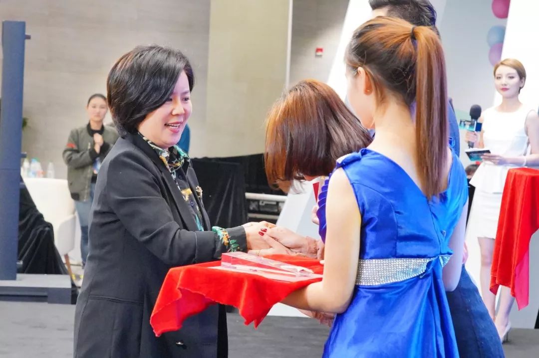 终于截至你直播效果,终于截至你央视