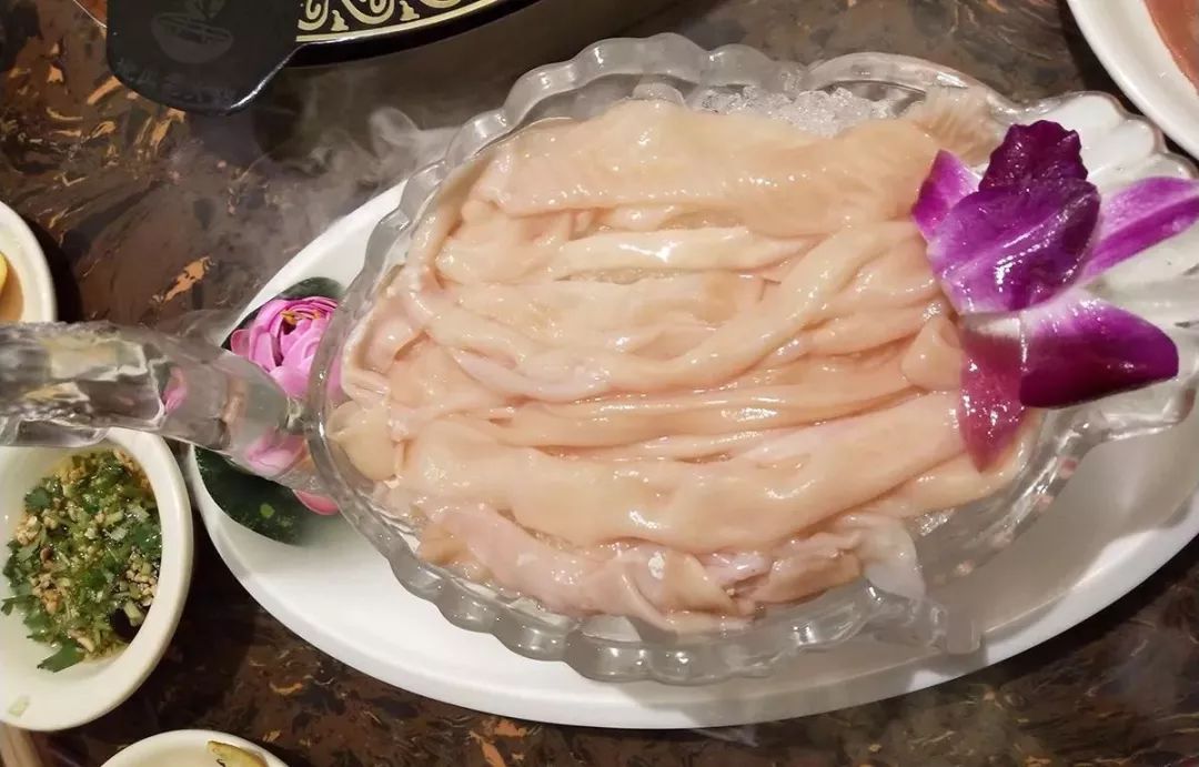 分享有礼：正宗重庆火锅让你欲罢不能，7折钜惠雁城！