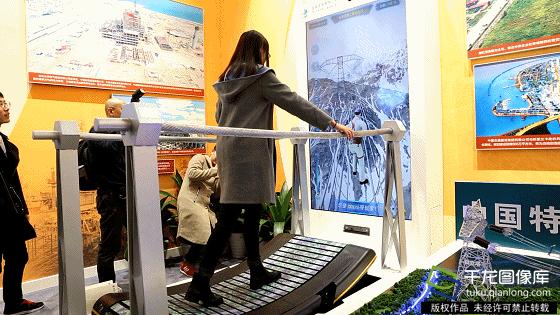 从军装演变的衣服,从军大衣变成将军