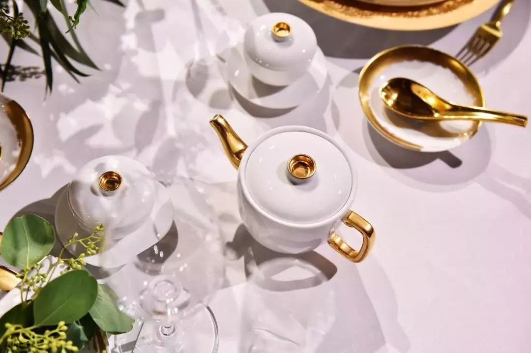 怎么营造浪漫餐桌,怎么布置餐桌有仪式感