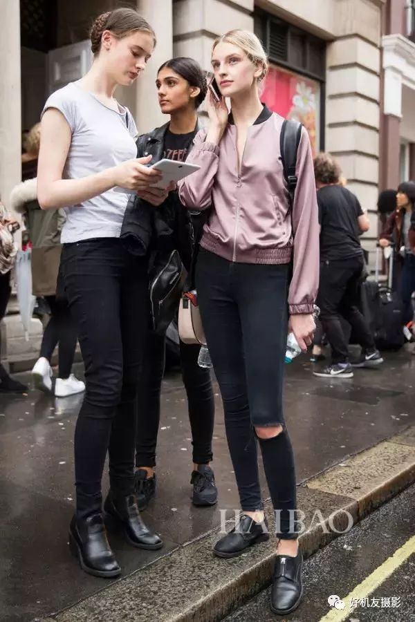 人像摆姿100个技巧坐着半身照,简单人像拍照摆姿