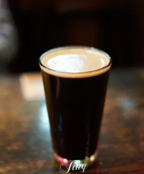 什刹海春季游玩攻略,超详细的北京什刹海逛吃攻略