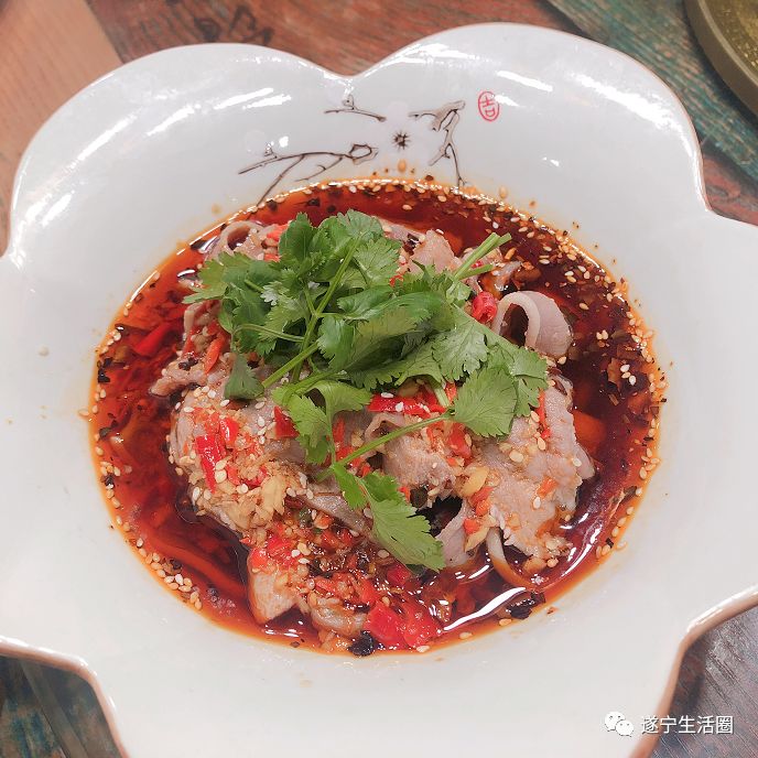 这家藏在城市拐角处的中餐馆20道古法烹制招牌菜是时候该火了美女老板嘿有趣