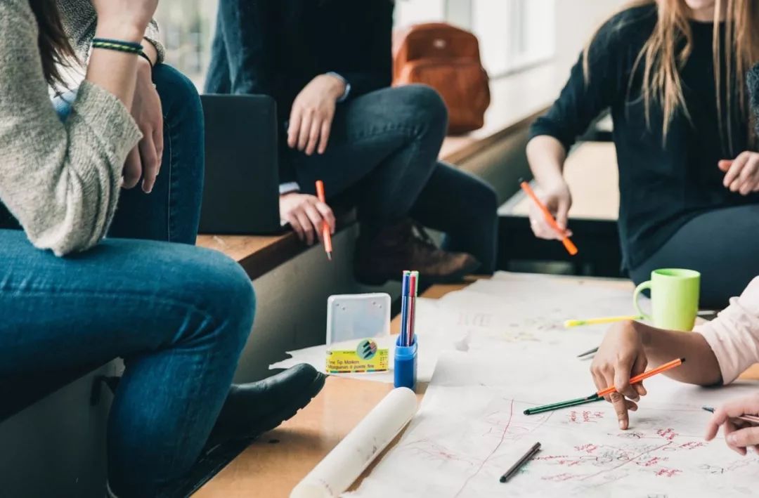 每天工作12小时如何挣外快,除了工作业余如何挣外快