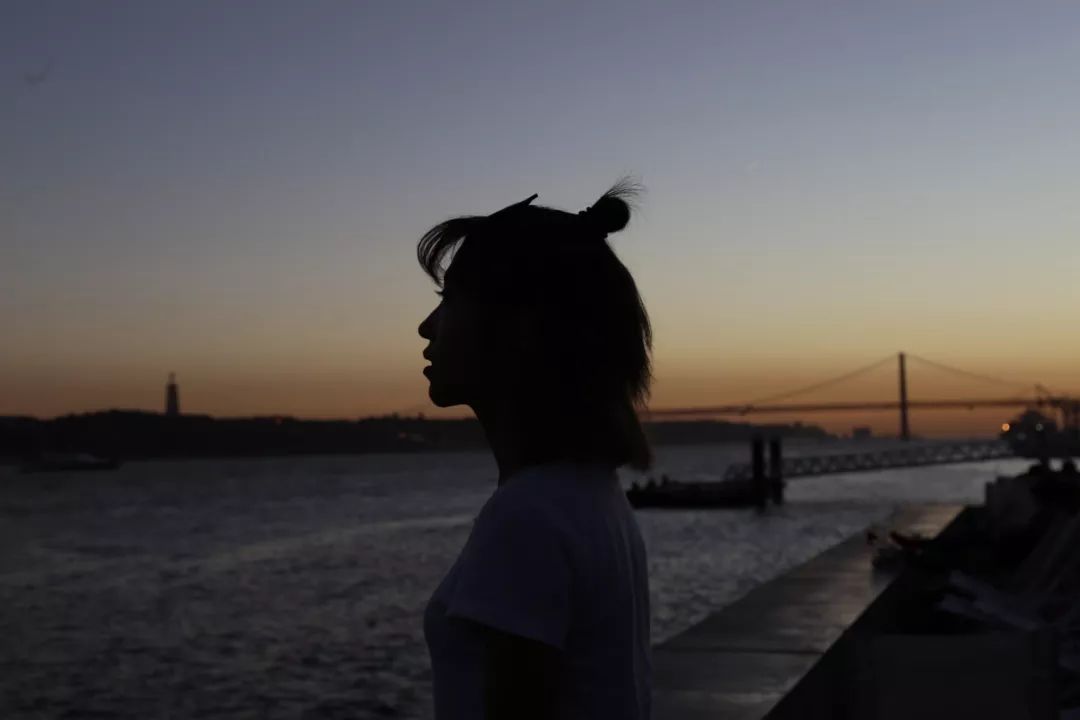 回忆2019年的朋友圈怎么发,2019年感慨发朋友圈句子