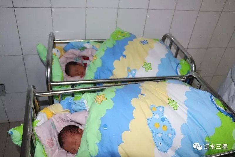 熊猫血孕妇顺利产下双胞胎,熊猫血二胎剖腹产