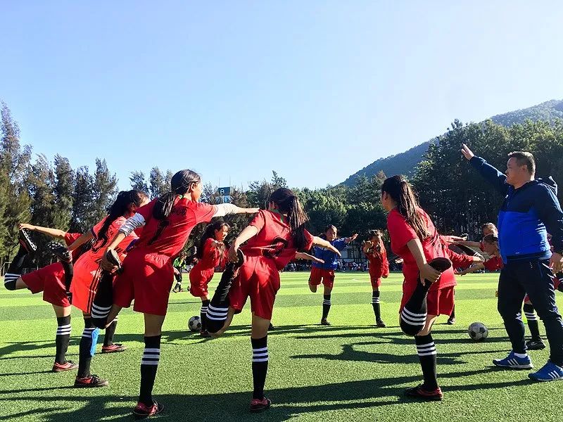 希望中国的足球未来一片光明,看到未来中国足球的希望