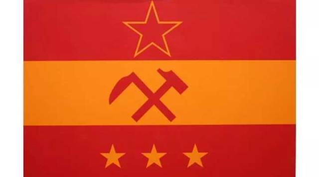 五星红旗怎么打出来,五星红旗当年设计了多少幅