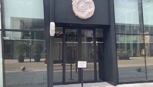 加拿大鹅暴跌波司登暴涨,加拿大鹅股票价格暴跌原因