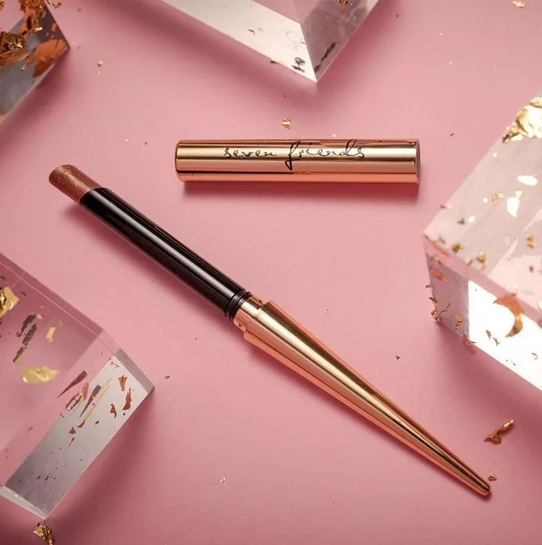 清仓大牌眼影盘,爆闪眼影盘网红爆款