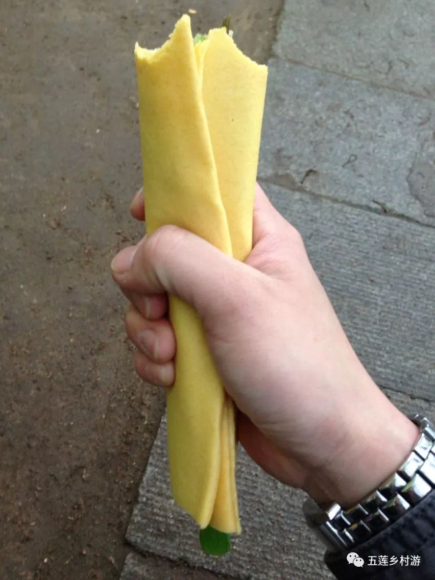 假如给日本人一块饼他会怎么样,五莲煎饼纯手工怎么做出来