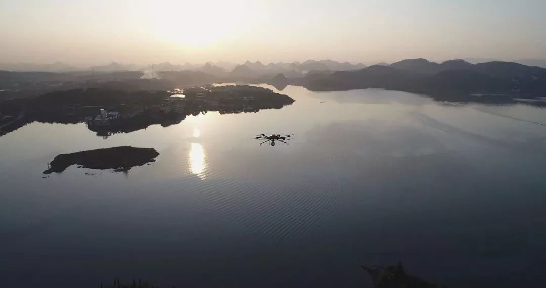 小轴距也可以高续航！奇蛙智能正式发布知行X-9行业级无人机