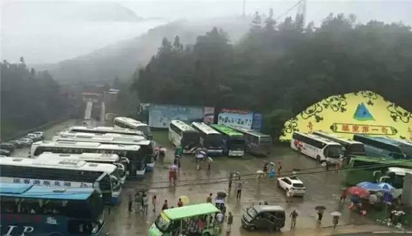 大别山二日游天堂寨,大别山上的天堂寨