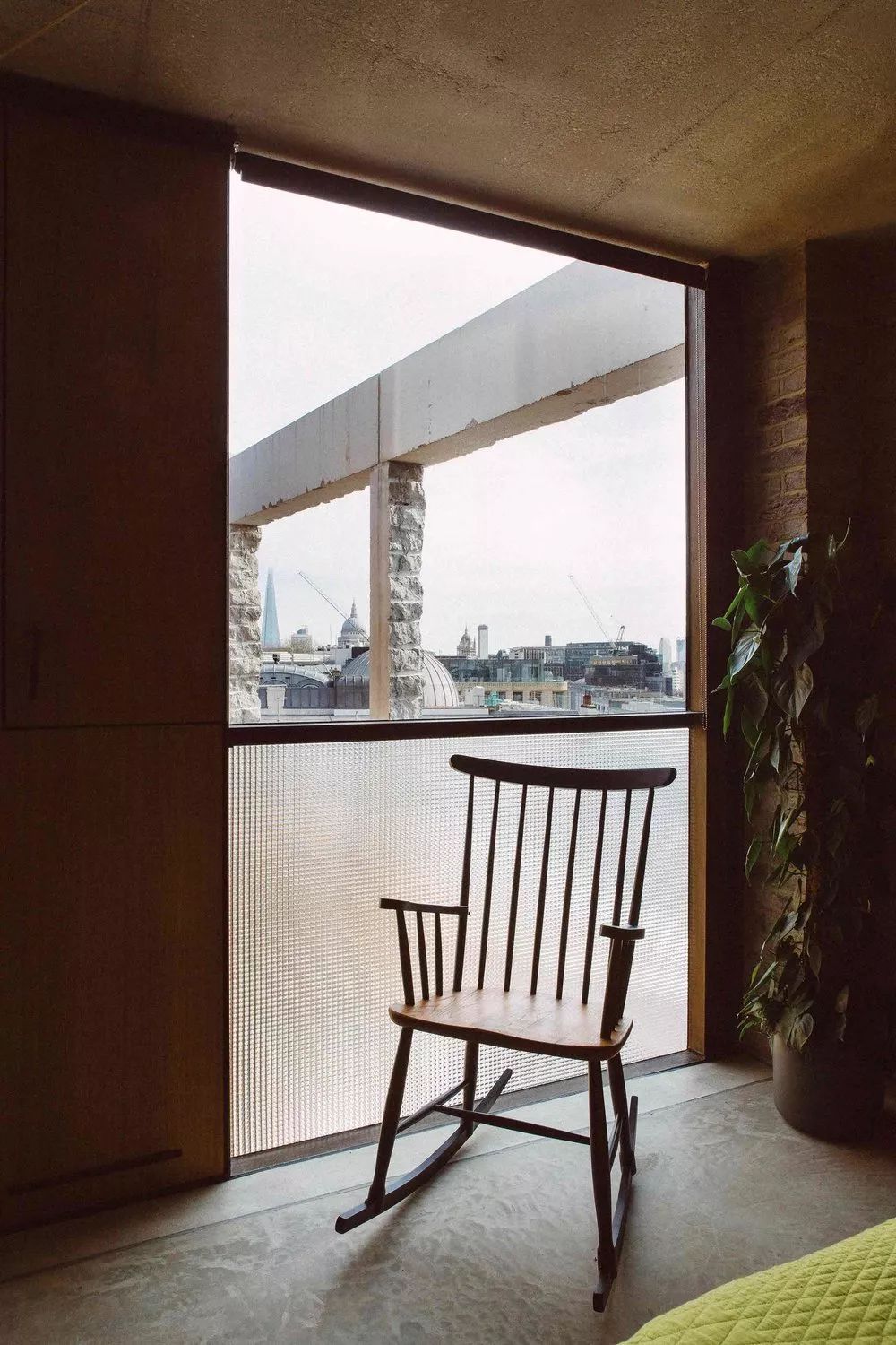 高端公寓烂尾楼,烂尾楼带来的惊喜