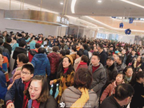 常州爱琴海奥特莱斯购物中心航拍,常州爱琴海购物公园奥特莱斯直播