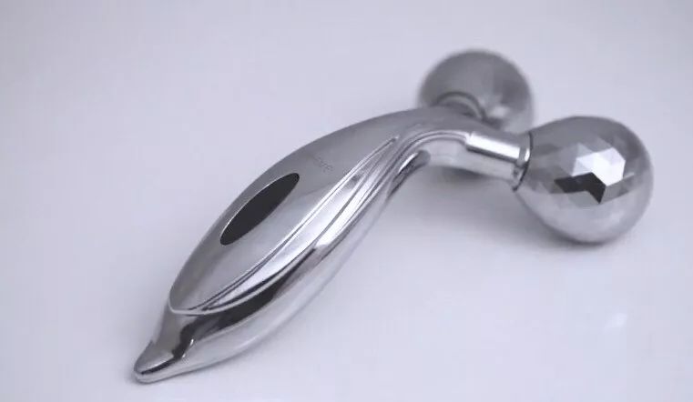 难熬的四月终于要过去,难熬的日子还好有你们陪伴