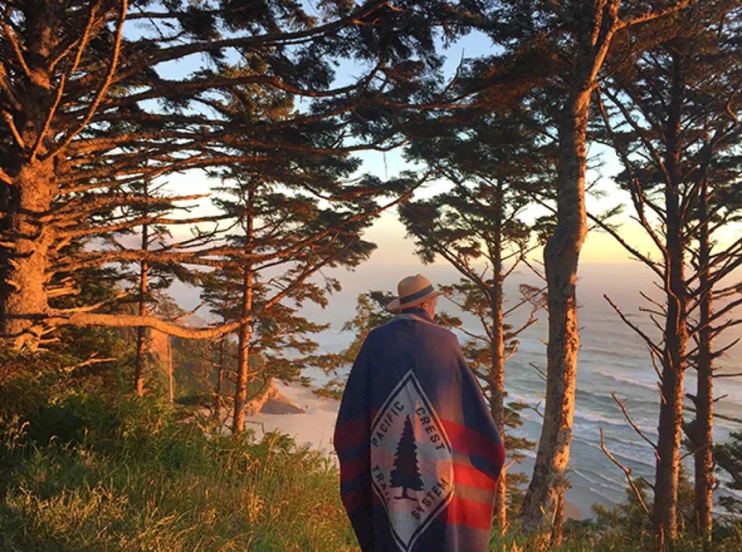 小雀斑埃迪雷德梅尼穿波司登,小雀斑埃迪雷德梅尼身穿波司登