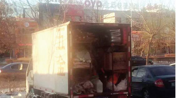 「本地新闻速读」课时未用完，想退钱却出了问题，家长质疑“派特森”退费不合理！