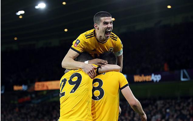 狼队足球队队长,狼队队长的实力