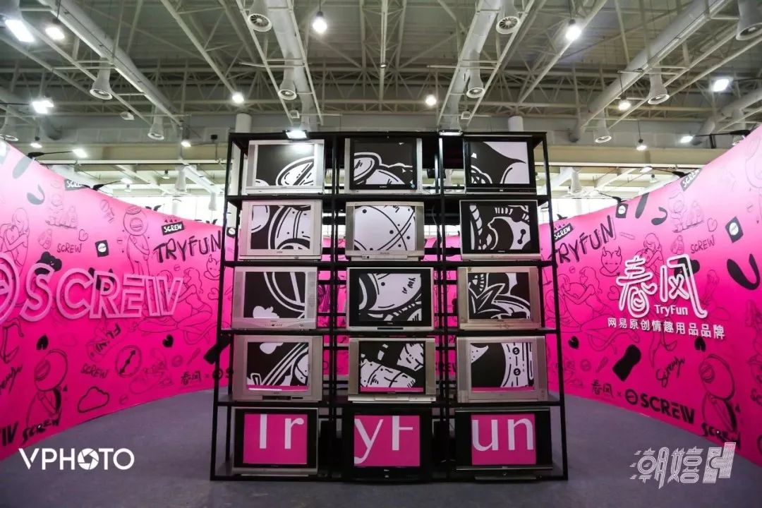 用艺术疗愈和唤醒爱和美的生命,用艺术唤醒心灵