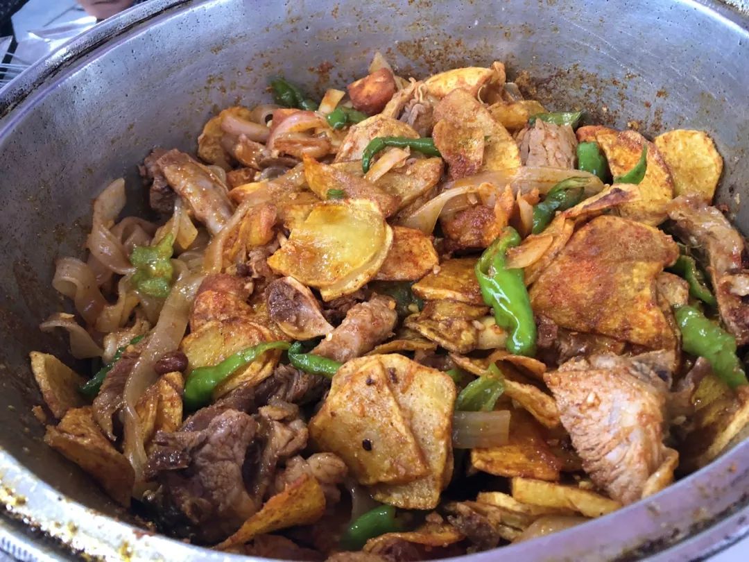 休整后的进击，巍巍昆仑就在目前……「白龙马3号的青藏线之旅」