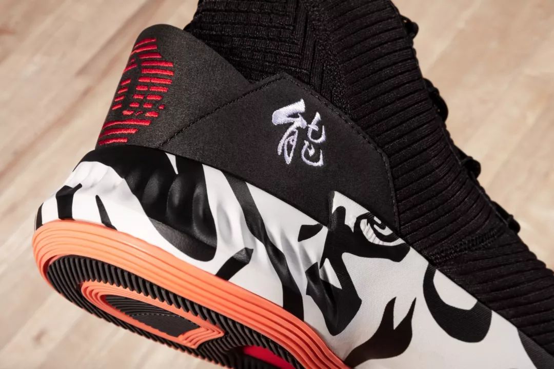 adidas历年新年限定鞋,今日球鞋上脚nba欧文