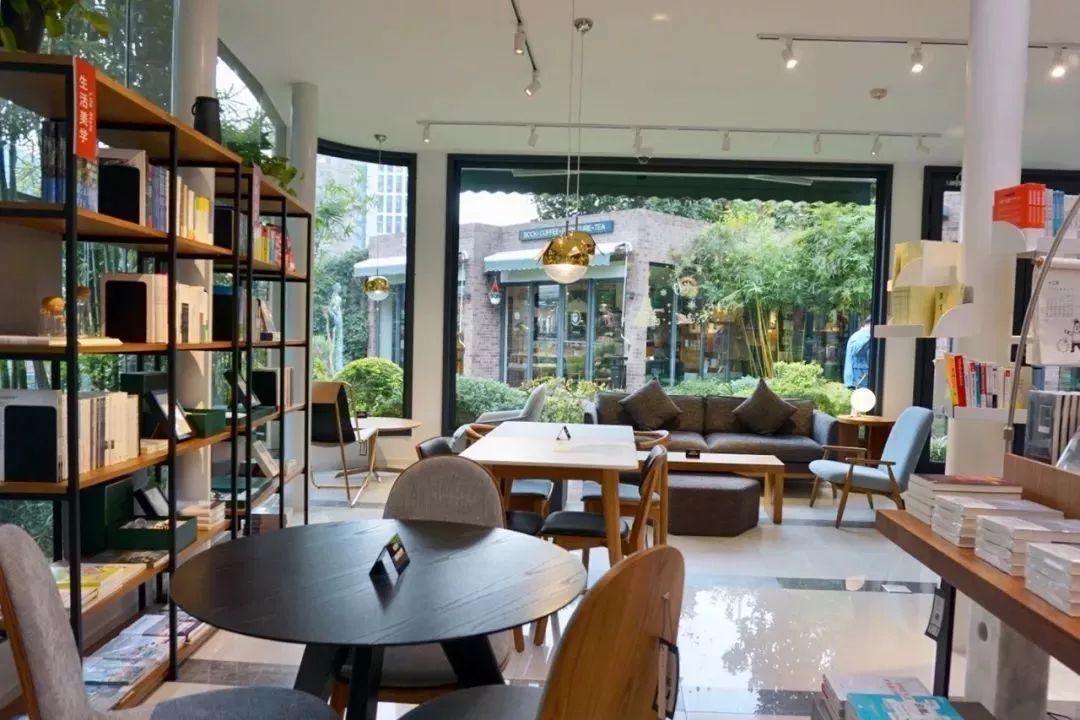 旅行/阅读/小众设计……逛逛这些能满足你精致生活幻想的美学概念店