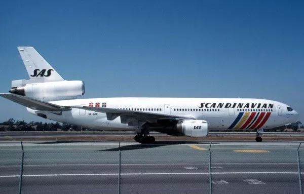 整个北欧的设计，都在这架飞机上